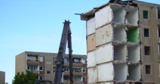 Демонтаж 5 этажного дома Кронштадт, цена от 3713 руб.
