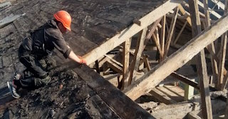 Профессиональный демонтаж стропильной системы от Сварной-Крн в Кронштадте от 576 рублей.