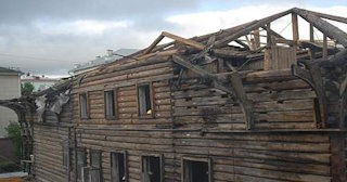 Демонтаж деревянных конструкций в Кронштадте - расценки от 1046 рублей - Сварной-Крн
