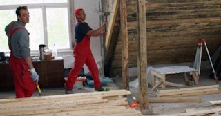 Демонтаж деревянных перекрытий - Качественные услуги в Кронштадте от Сварной-Крн от 732 руб.